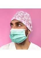 GORRO CASQUETE CON BOTONES CORAZONES ROSA SOBRE BLANCO